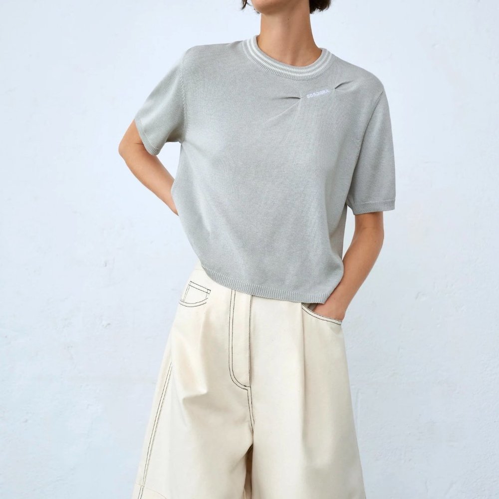 NWT Cordera Silk Logo Short Sleeve Knit T-shirt Top Murmur Grey